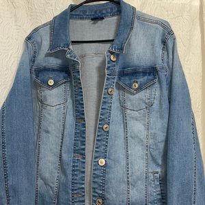 Med-weight Jean jacket